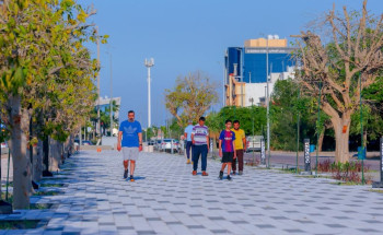 بلدية الخبر تفتتح ممشى حي الجسر بطول 600م تعزيزا لجودة الحياة