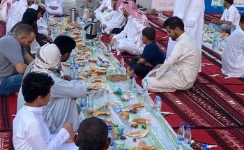 مجلس حي الملك فهد الأول يقيم مأدبة إفطار لأهالي الحي