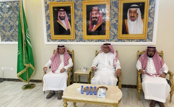 إدارة التعليم بمحافظة بيشة تعايد منسوبيها