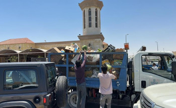 بلدية القطيف: حملة مكثفة على الباعة الجائلين تسفر عن مصادرة ٣٠٠ كجم خضروات وفواكه