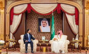 سمو ولي العهد يجتمع برئيس مجلس النواب في جمهورية العراق ويستعرضان العلاقات الأخوية بين البلدين الشقيقين