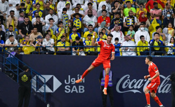 بـ10 لاعبين.. الوحدة يُقصي النصر ويتأهل لنهائي كأس خادم الحرمين الشريفين