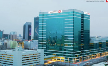 مستشفى الدكتور سليمان الحبيب بالخُبر ينجح في إجراء عملية ناجحة لـ”ثلاثيني” عانى جراحة سمنة غير دقيقة