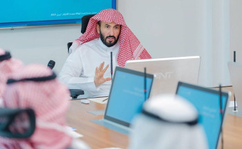 وزير العدل يوجِّه بإحالة المطالبات المالية التي لا تزيد عن 50 ألف ريال إلى مركز المصالحة