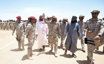 قائد القوات المشتركة يزور أحد ألوية الفرقة الأولى من قوات درع الوطن بمنطقة الوديعة