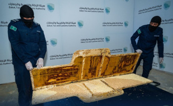 جمرك الحديثة يُحبط محاولتي تهريب أكثر من 450 ألف حبة كبتاجون