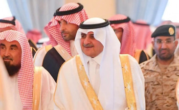 أمير منطقة تبوك يستقبل المهنئين بعيد الأضحى المبارك