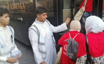 فريق بواسل المدينة التطوعي وشركة الإسناد المتكامل في خدمة ضيوف الرحمن”