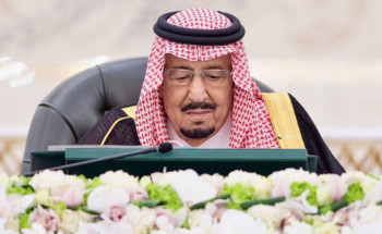 خادم الحرمين الشريفين يرأس جلسة مجلس الوزراء