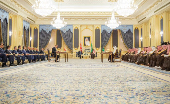 ولي العهد يستقبل الرئيس التركي ويشهدان مراسم توقيع عددٍ من الاتفاقيات الثنائية