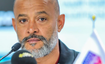 “سانتو”: مباراة “الهلال” صعبة.. ضغط المباريات تسبب في إصابات لدى اللاعبين