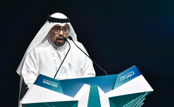 بن جلوي افتتح البطولة نيابة عن الفيصل..  افتتاح مبهر لبطولة العالم لرفع الأثقال للكبار 2023..  فقرات فنية واستعراضية وتراثية نالت اعجاب الحضور..  أربع أوزان غداً.. والطاسان تبحث عن الميدالية.