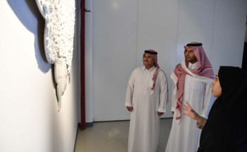 تزامنًا مع حملتها “أحتاجك” لتجربة شعور مريض الزهايمر.. جمعية ألزهايمر تقيم المعرض التشكيلي الأول بالرياض