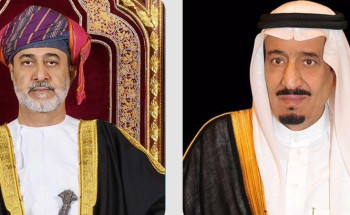 سلطان عُمان يهنّئ خادم الحرمين الشريفين بمناسبة اليوم الوطني الـ 93