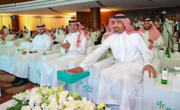 وزير الموارد البشرية والتنمية الاجتماعية يدشّن برنامج الولاء الوظيفي “دوم” لموظفي القطاع العام