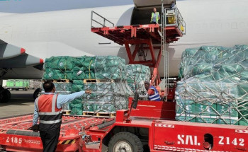 مغادرة الطائرة الإغاثية السعودية الخامسة إلى ليبيا لمساعدة المتضررين من الفيضانات