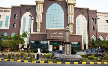 أطباء مستشفى شرق جدة يغلقون المعدة النزفية لمريضة.. في جراحة الـ3 ساعات