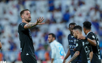 في غياب نيمار.. الهلال يستعيد صدارة الدوري السعودي بثلاثية أمام الأخدود