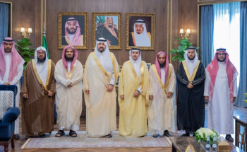 أمير الحدود الشمالية يستقبل رئيس وأعضاء مجلس إدارة جمعية “رؤوف”