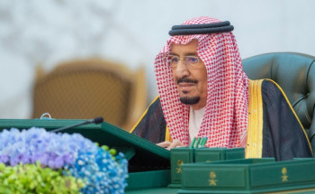 خادم الحرمين الشريفين يرأس جلسة مجلس الوزراء
