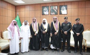 مدير عام هيئة الأمر بالمعروف في الرياض يزور مدير الدوريات الأمنية بالمنطقة
