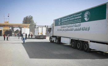 عبور مجموعة من القوافل الإغاثية السعودية المقدمة من مركز الملك سلمان للإغاثة معبر رفح الحدودي متوجهة إلى قطاع غزة
