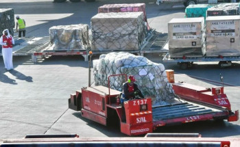 مغادرة الطائرة الإغاثية السعودية الأولى لإغاثة الشعب الفلسطيني في قطاع غزة