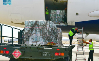 وصول الطائرة الإغاثية السعودية العاشرة لإغاثة الشعب الفلسطيني في قطاع غزة