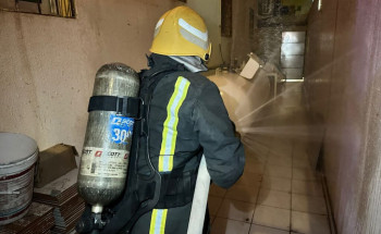 “مدني الرياض” يُخمد حريقًا في مبنى سكني نتج عنه إصابة شخص