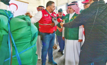 الدكتور الربيعة يزور مركز الخدمات اللوجستية التابع للهلال الأحمر المصري في مدينة العريش