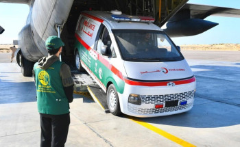 وصول الطائرة الإغاثية السعودية الـ٢٧ لإغاثة غزة إلى العريش