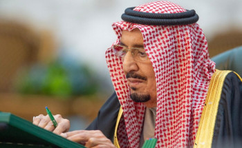 خادم الحرمين الشريفين يرأس جلسة مجلس الوزراء لإقرار الميزانية العامة للدولة للعام المالي الجديد 1445 / 1446 هـ(2024م)