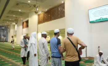 عبر الشاشات الإلكترونية.. 5 ملايين رسالة إرشادية للمعتمرين والجهود تلقى الإشادة