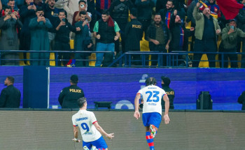 برشلونة يهزم أوساسونا 2-0 ويضرب موعدا مع الريال فى نهائى السوبر الإسبانى