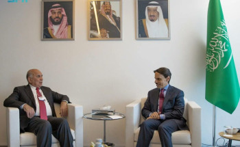 سمو وزير الخارجية يلتقي نائب رئيس مجلس الوزراء وزير الخارجية العراقي