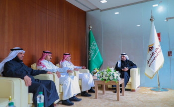 رئيس جامعة حفرالباطن يلتقي رئيس الغرفة التجارية