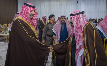 أمير منطقة الحدود الشمالية يتفقد محافظة طريف ويستقبل المواطنين