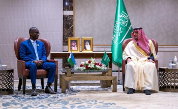 الأمير عبدالعزيز بن سعود يلتقي وزير الداخلية الجيبوتي