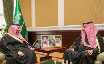 نائب أمير تبوك يستقبل مدير عام فرع وزارة العدل بالمنطقة