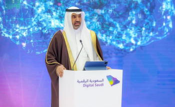 وزير الموارد البشرية والتنمية الاجتماعية يُطلق عدداً من المنتجات والخدمات الرقمية ضمن أعمال مؤتمر “ليب”