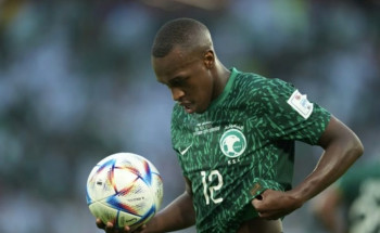 اتحاد كرة القدم يعزي سعود عبد الحميد في وفاة والده