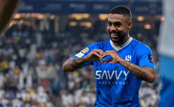 الهلال يحسم الديربي أمام النصر ويتأهل لنهائي السوبر السعودي