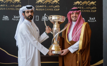 تحت رعاية سمو ولي العهد.. الأمير عبدالعزيز بن سعود يتوج الفائزين بكأس العلا للهجن في نسخته الثانية