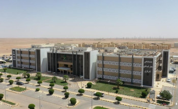 تجمع حفرالباطن الصحي : إنهاء معاناة سبعينية بإستئصال ورم سرطاني في المستقيم بمركزي حفرالباطن