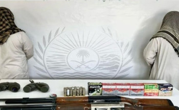 “الأمن البيئي” يطيح بمخالفين لارتكابهما مخالفة الصيد دون ترخيص بمحمية “محمد بن سلمان”