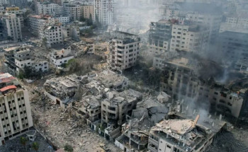 29 قتيلًا بقصف إسرائيلي لمنزل وسط غزة