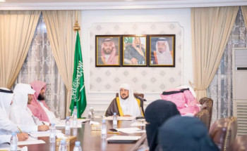 “آل الشيخ” يعقد اجتماعاً لمناقشة مشاريع “الشؤون الإسلامية” خلال حج 1445هـ