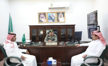 مدير الشؤون الصحية والرئيس التنفيذي لتجمع حفرالباطن الصحي يتفقدان مركز المراقبة الصحي بمنفذ الرقعي الحدودي