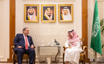 وزير الخارجية يستقبل الأمين العام للمكتب الدولي للمعارض