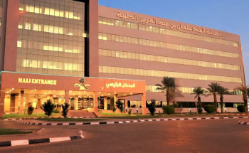 بعد فقدانه للوعي.. إنقاذ حياة حاجّ تعرّض لأزمة تنفُّسية وقلبية حادّة بالمدينة المنورة